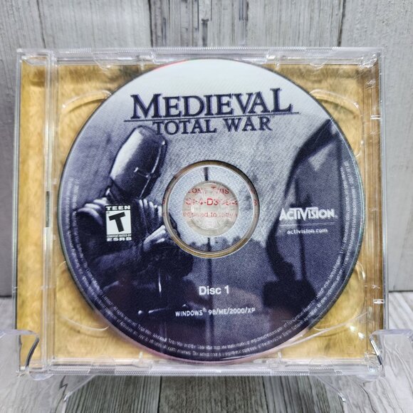 Vintage Medieval: Total War PC Video Game CD-ROM 2002 2 Disc Set - Picture 1 of 3